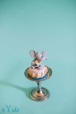 circus elephant cupcake topper (1 of 3)
